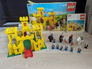 Lego 375 Yellow Castle About 95% Complete BOXED - Picture 1 of 14