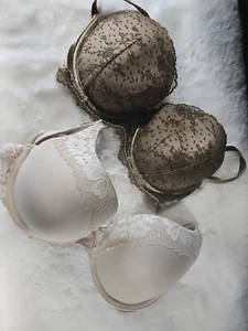 Lote de 2 sujetadores Demi forrados Victoria's Secret Dream Angels + Body de Victoria 32DD  - Imagen 1 de 15