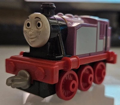 Juguete diecast Rosie 2017 Adventures Thomas and Friends Foto 1 de 3