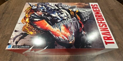 "NEW" - DINOBOTS SDCC 2014 Habro Exclusive (Transformers Pop Up Headquarters) - Image 1 of 4