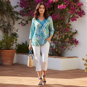 Alfred Dunner Blue Graphic 3/4 Sleeve Top Size M - Picture 1 of 9