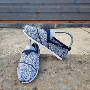 Skechers Bobs Memory Foam Neu Slipper Damenschuhe UK 4,5 Navy Weiß Strick Freizeit - Bild 1 von 17