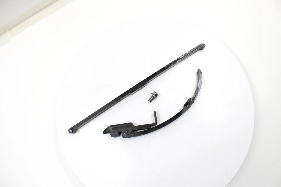 Suzuki GS1100E 1982 OEM LEVA GUÍAS DE CADENA DE DISTRIBUCIÓN Foto 1 de 4