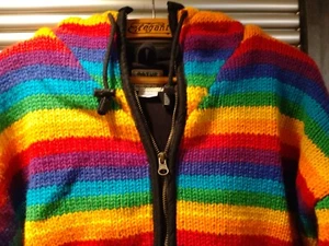 Wolljacke 100%, Natur Pur, bunt, gefüttert mit Fleece. Neu!!! Regenbogenfarben. - Bild 1 von 6