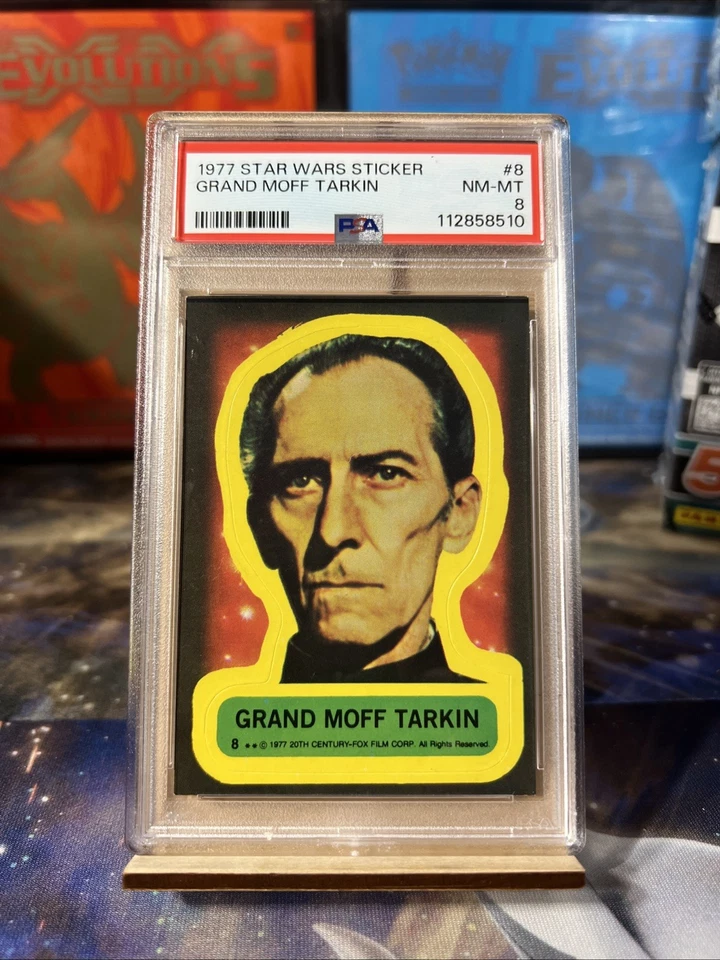 1977 Tops Star Wars Grand Moff Tarkin No. 8 pegatinas PSA 8 Foto 1 de 2