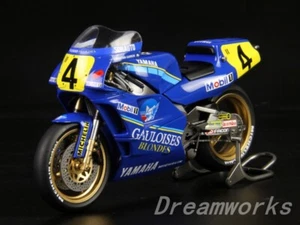 Ganador del premio construido 1/12 Sonauto Yamaha YZR500 Christian Sarron Gauloises + calcomanía - Imagen 1 de 17