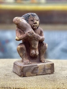 Antigua estatua fálica - Dios de la fertilidad - Hecha en Egipto - Imagen 1 de 7
