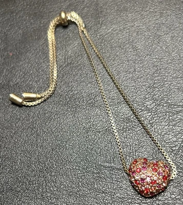 Pulsera Retro Rosa y Rojo Estrás Corazón Cordón  Foto 1 de 2