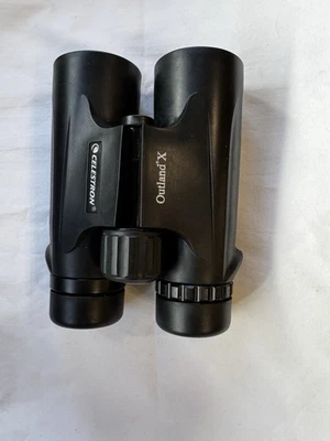 Binóculos Celestron - Outland X 10X42 – Ideal para observação de pássaros e ao ar livre – 42mm - Imagem 1 de 4