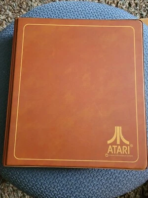 Estuche de almacenamiento Atari 2600 / 7800 8 soportes para juegos + 10 hojas de instrucciones para juegos Foto 1 de 4