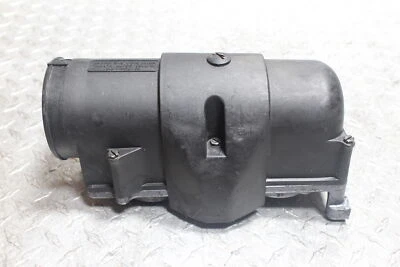 Крышка карбюратора 1996-2000 GP760 WaveRaider WaveRunner Yamaha от оригинального производителя - Изображение 1 из 4