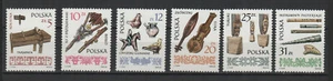 Pologne 1985 instruments de musique folkloriques série de 6 timbres MNH /TR8313 - Imagen 1 de 1