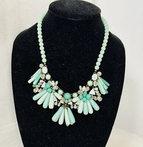 BAUBLEBAR Mint Green Bead & Crystal GRETA Bib Necklace - Picture 1 of 10