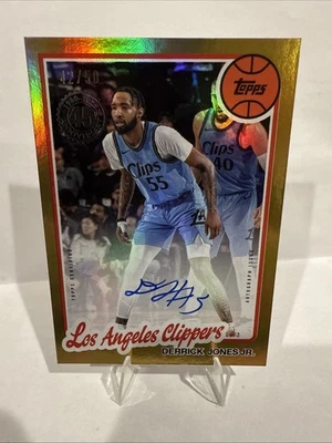 2025-26 Topps Basketball Derrick Jones Jr. Auto 1980-81 Gold Rainbow /50 - Image 1 of 2