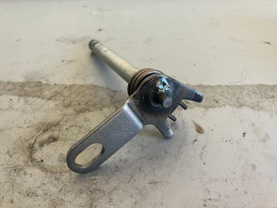 Yamaha YZ250F 2006 OEM palanca de cambios eje 056 Foto 1 de 4