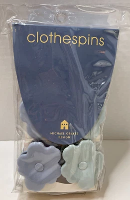 MICHAEL GRAVES Design Flower Floral Clothespins 18 Plastic-NEW