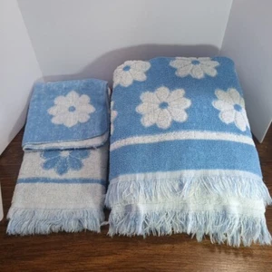 Vintage Towel Set Blue/Flowers 2 Towels, Hand Towel, Wash Cloth Lady Papparell - Picture 1 of 5