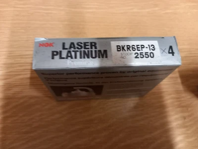NGK BKR6EP-13 Spark Plug Platinum  Fits Toyota Avensis Carina E  X4 - Image 1 of 4