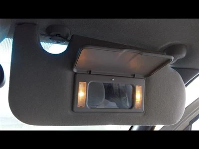 Passenger Right Sun Visor With Illumination 15194825 Fits 02-04 GMC ENVOY - Image 1 of 4