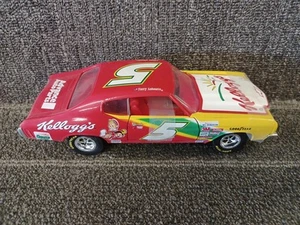 1:18th Scale Terry Labonte Diecast Car By Ertl - Picture 1 of 2