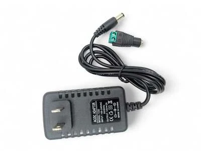 Adaptador de montaje en pared 12V AC/DC 2A 24W con conector de salida de CC de 5,5 mm x 2,1 mm Foto 1 de 4