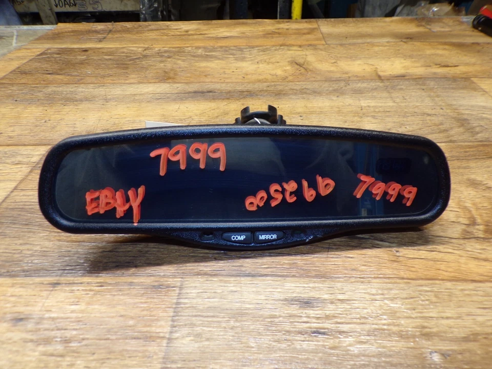 1999-2002 CHEVY PICKUP 2500 INTERIOR REAR VIEW MIRROR W/ AUTO DIMMING ASSEMBLY - Image 1 of 4