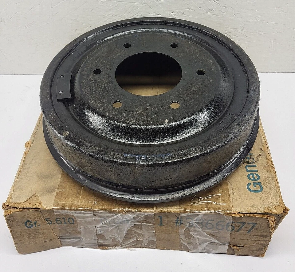 Новый из старых запасов 1968 1971 Chevrolet GMC C40 C50 пропеллер вал стояночный тормоз барабан #3866677 - Изображение 1 из 4