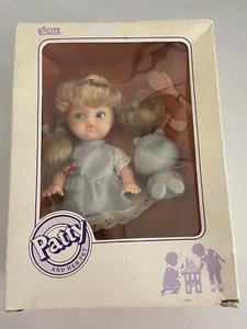 Vintage 1984 Patty und ihr Haustier Nilpferd SELTEN blondes Mädchen Puppe Set Neu aus altem Lagerbestand Aufregung LESEN - Bild 1 von 13