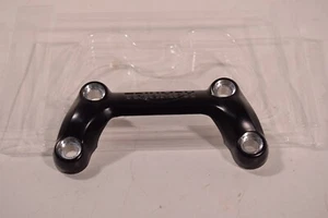 Triumph Bonneville Handlebar Clamp, T100 T120 Street Cup, T2041234 - Picture 1 of 3