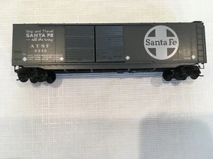 MICRO-TRAINS 34250 N-Gauge Steel Boxcar 50ft Double Door, Santa Fe ATSF 4336 - Picture 1 of 2