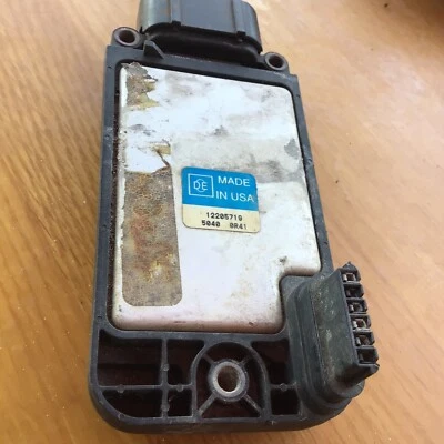 SATURN CHEVROLET PONTIAC GENUINE OEM IGNITER IGNITION CONTROL MODULE 12205719 - Image 1 of 4