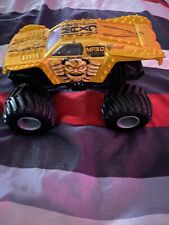 Hot Wheels Monster Jam Steer Clear Scale 1:24 1/24/2018 Gold Truck w/Horns