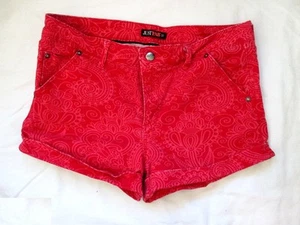 Pantalones Cortos Reg Talla 31 Just Fab Elastizados Estampado Rojo 2" Entrepierna Tiro Medio Puños - Imagen 1 de 3