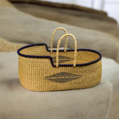 Cesta de bebê Moses – Berço Bolga tecido à mão com padrão de diamante preto - Imagem 1 de 3