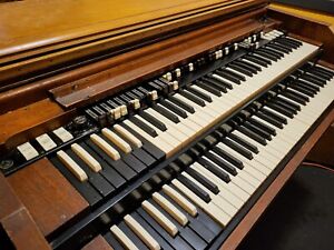 1959 Hammond C3 Organ with Bench, and Pedals, Freight Shipping???