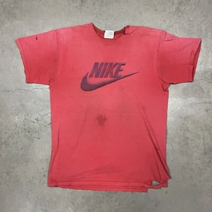 Camiseta De Colección Años 90 Y2K Desteñida Desteñida Nike Logo Grande Gráfica Roja M - Imagen 1 de 12