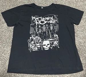Vintage My Chemical Romance shirt size XL Black Y2K Punk Goth - Picture 1 of 3