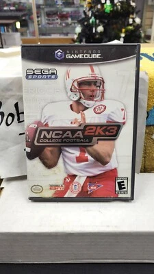 CIB NCAA COLLEGE FOOTBALL 2K3 NINTENDO GAMECUBE VIDEO GAME COMPLETE IN BOX - Image 1 of 4