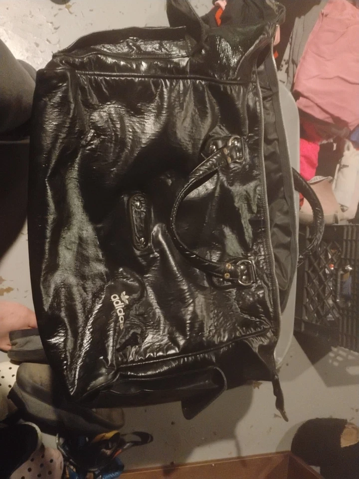 Винтажная спортивная сумка 80-х Adidas черная кожа - Изображение 1 из 3