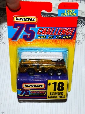 1997 Matchbox 75 Challenge Gold #18 EXTENDING LADDER TRUCK Sealed - Image 1 of 2