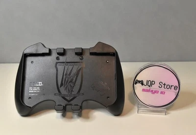 HORI Monster Hunter XX Double Cross Hunting Gear 3DS LL Hand Grip 【DDP for US】 - Image 1 of 4