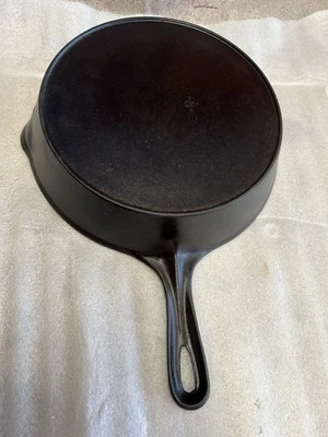 Restored Vollrath Iron Skillet With Heat Ring Sits Flat 8 - Image 1 of 4