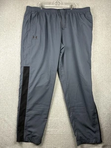 Under Armour Pantalone Uomo 4XL Pista Vento Atletico Vestibilità Larga 1352031 FW23 Palestra Allenamento - Foto 1 di 12