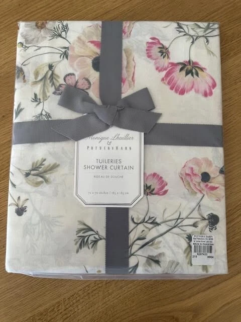 Cortina de chuveiro Pottery Barn Monique Lhuillier Tuileries flores silvestres borboletas - Imagem 1 de 1