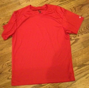 Badger Sport Red Short Sleeve Shirt Sz Medium - Picture 1 of 3