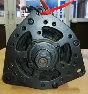 Alternatore 28V - 55A marca Bosch 0986030520 revisionato garanzia 1 anno - Imagen 1 de 4