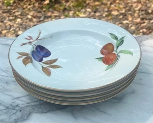 Vintage Royal Worcester Evesham Gold Large Rim Soup Bowl set of 4 - Picture 1 of 4