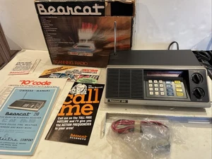 Vintage Bearcat 210 Scanner NOS - Photo 1/22
