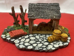 VINTAGE DEPT. 56 CCP MINIATURE NEW ENGLAND VILLAGE MAPLE SUGARING SHED GUC - Picture 1 of 7