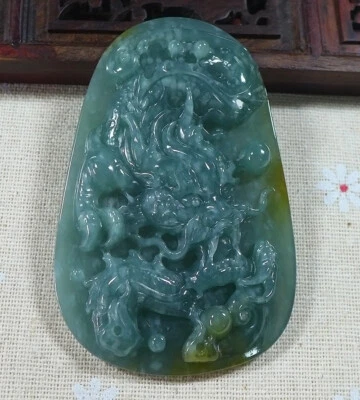 Fino Colgante Natural Tipo A Jadeíta Translúcido Helado Jade De Colección Big Dragon 2691 Foto 1 de 4
